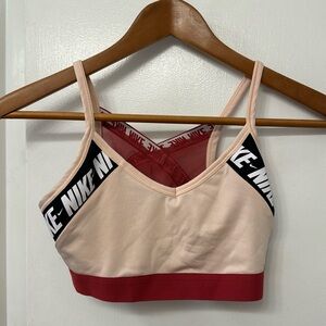 Nike sports bra in pink size medium but runs small